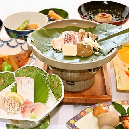 Oki Plaza Hotel Okinoshima  ภายนอก รูปภาพ
